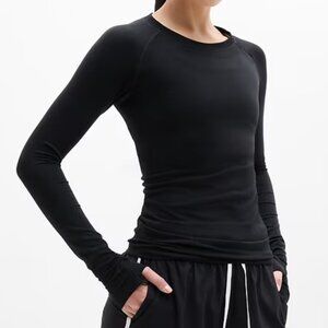 Athleta | Momentum Seamless Top | Black | M